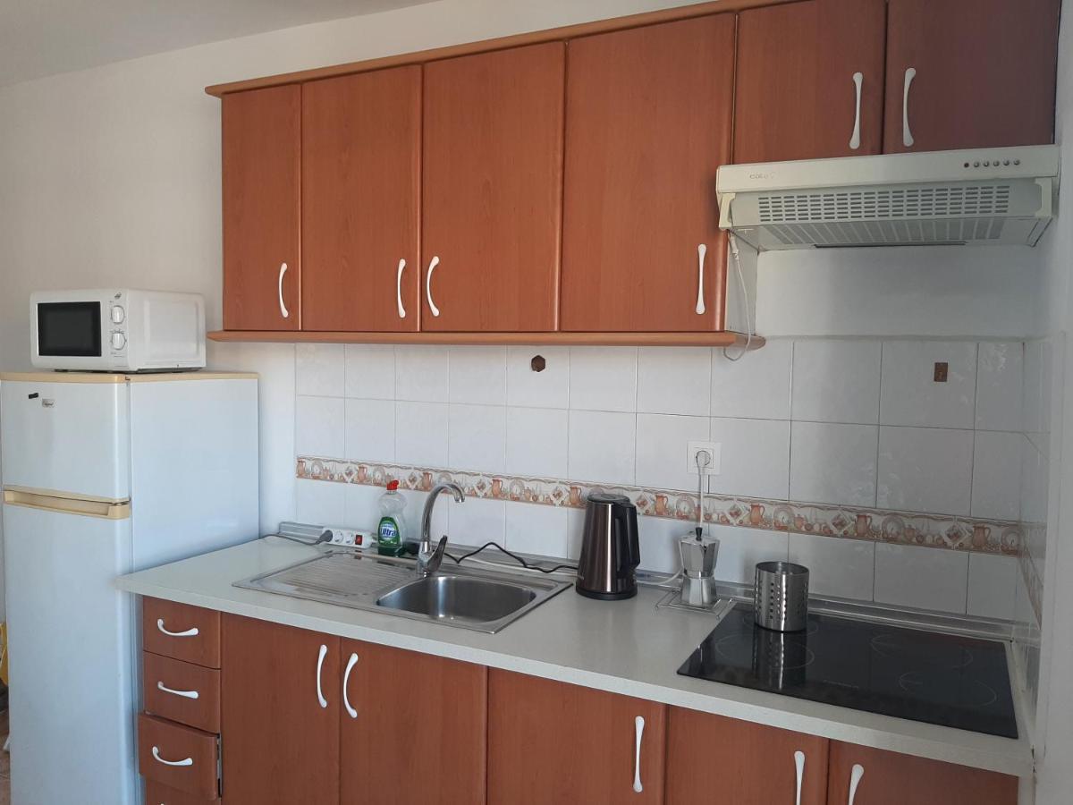 Perfectly Located Apartment With Pool Playa de las Americas  Bagian luar foto